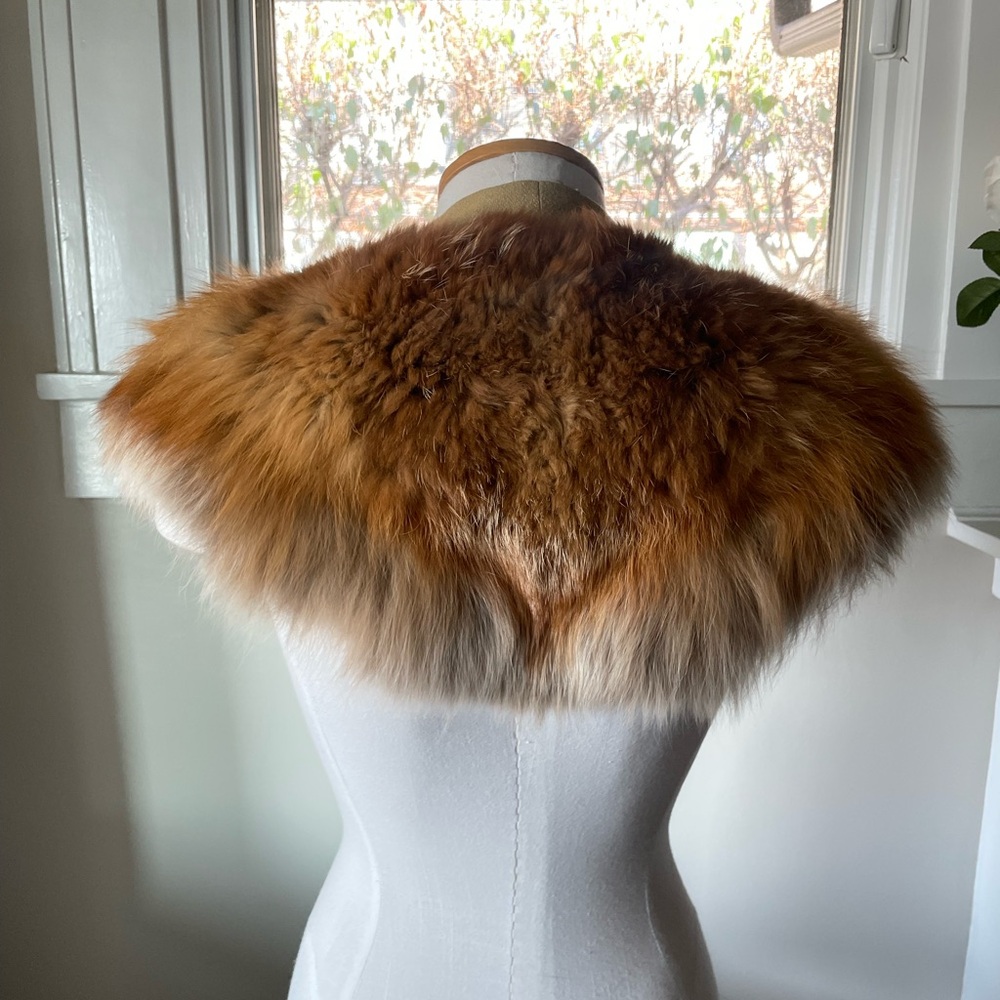 Vintage | Luxurious Red Fox Fur Stole Wrap Collar - Picture 5 of 11